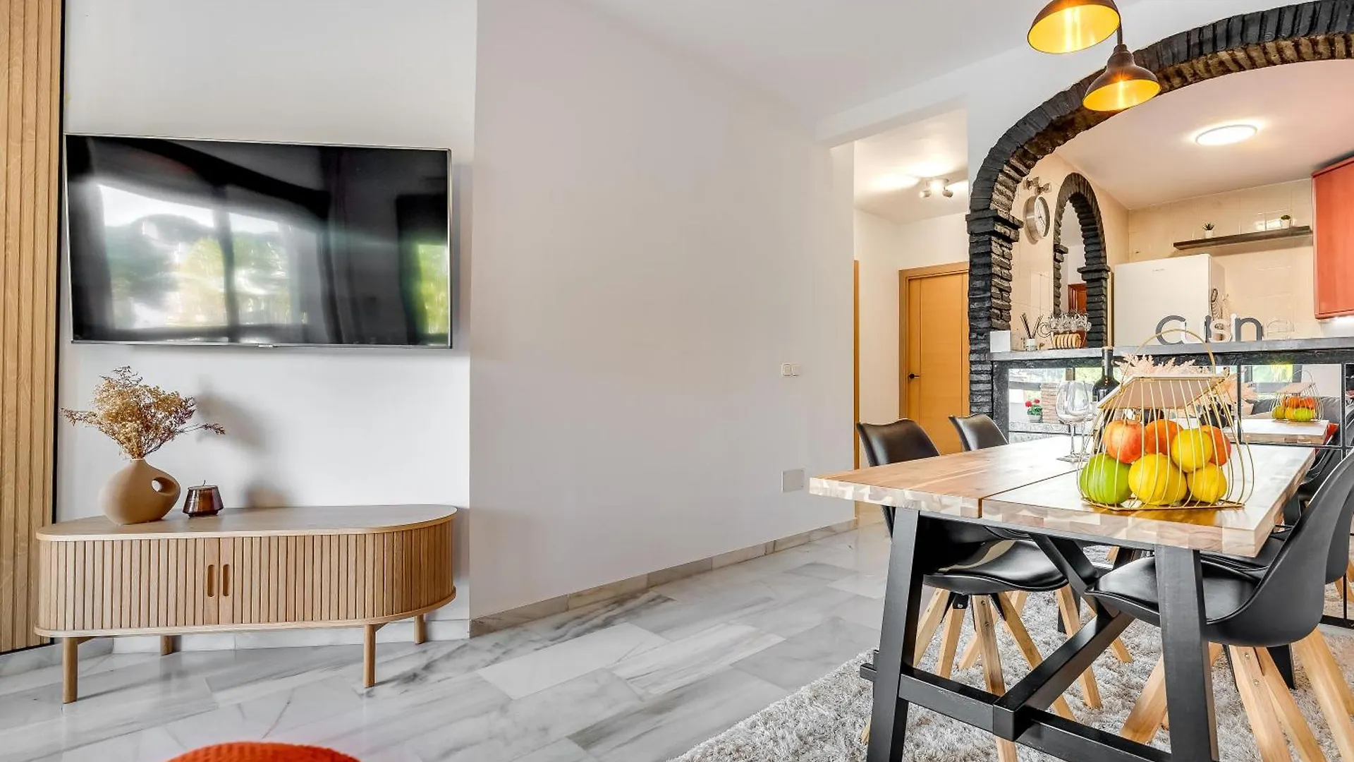 Calahonda Cozy Corner Apartment Sitio de Calahonda 0*,  Spain