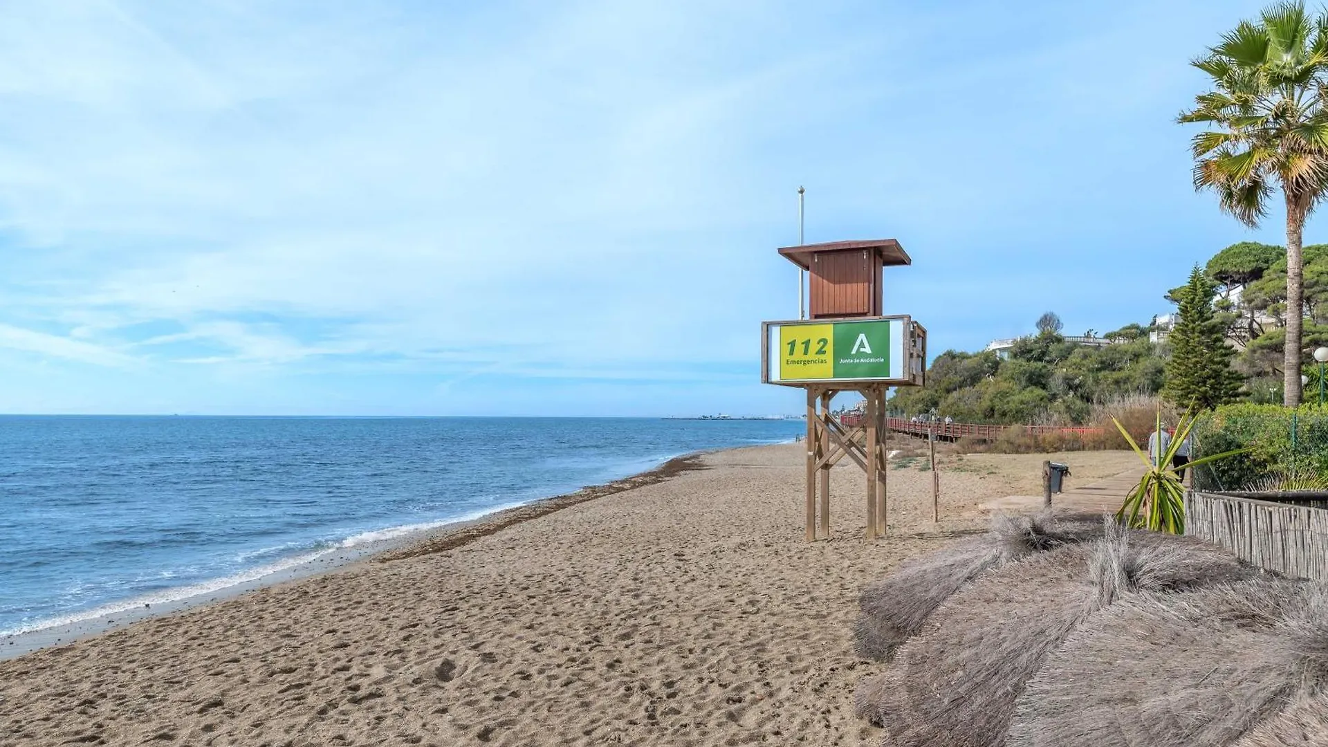 Calahonda Cozy Corner Apartment Sitio de Calahonda Spain